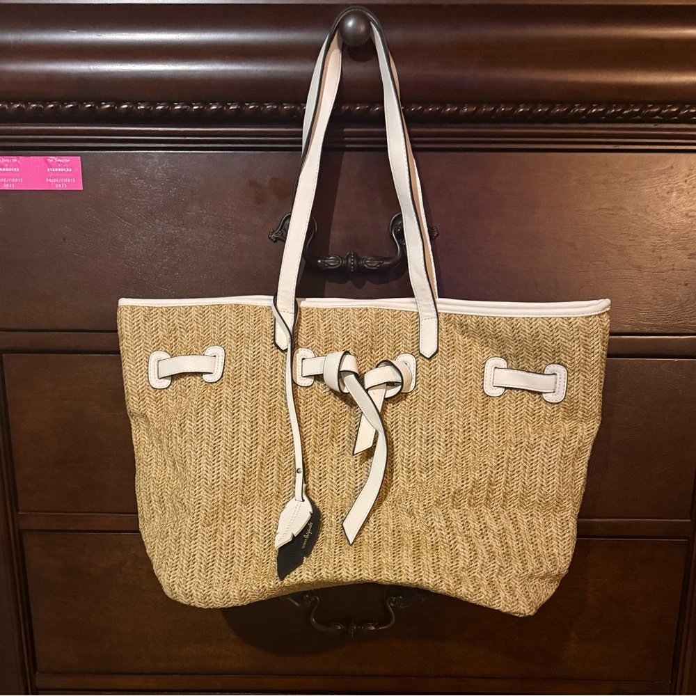 Urban Originals Tan and White Tote Bag NWOT